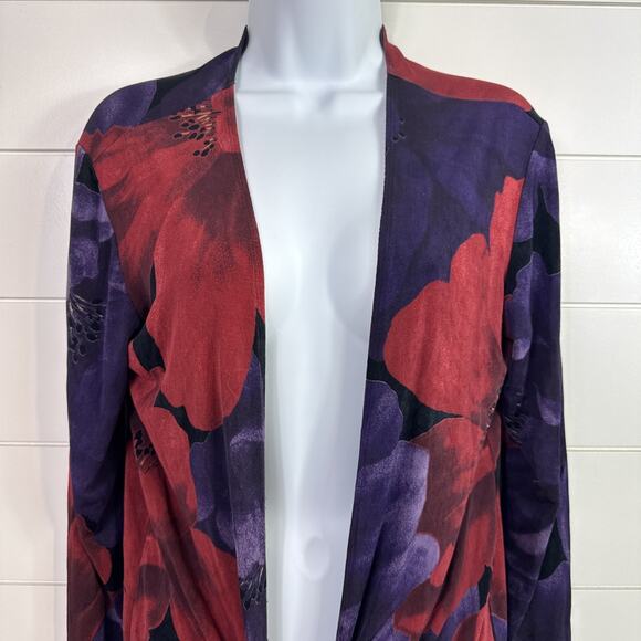 Chico's Travelers Ribbed Tie Front Cardigan Purple Red Floral sz 1 / Medium - Picture 2 of 7